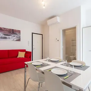 https://appartamento-enjoy.emilia-romagnahotels.net