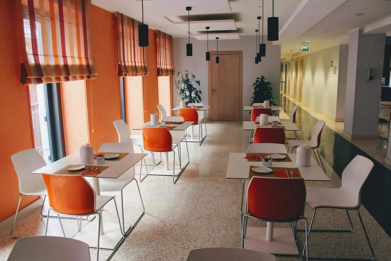 Domus Helena Guest House Rome 3*,  Italy